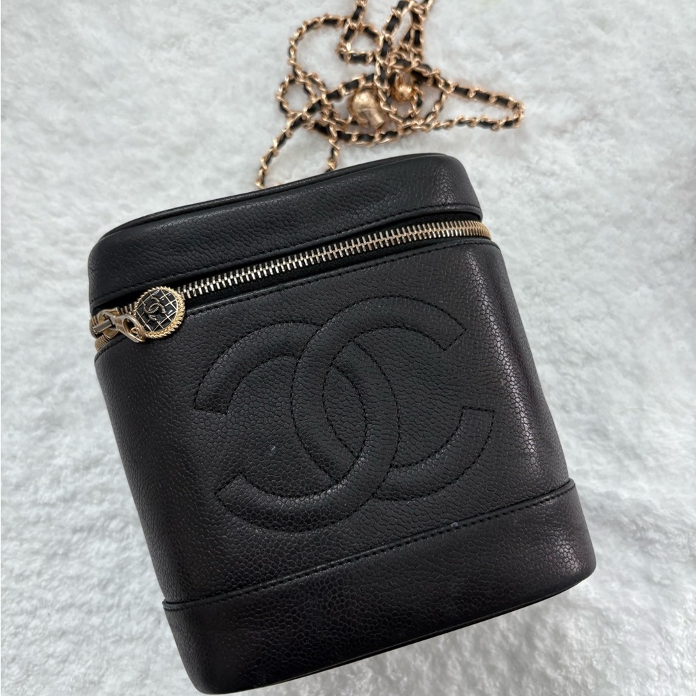Chanel Black Leather Chain Bag